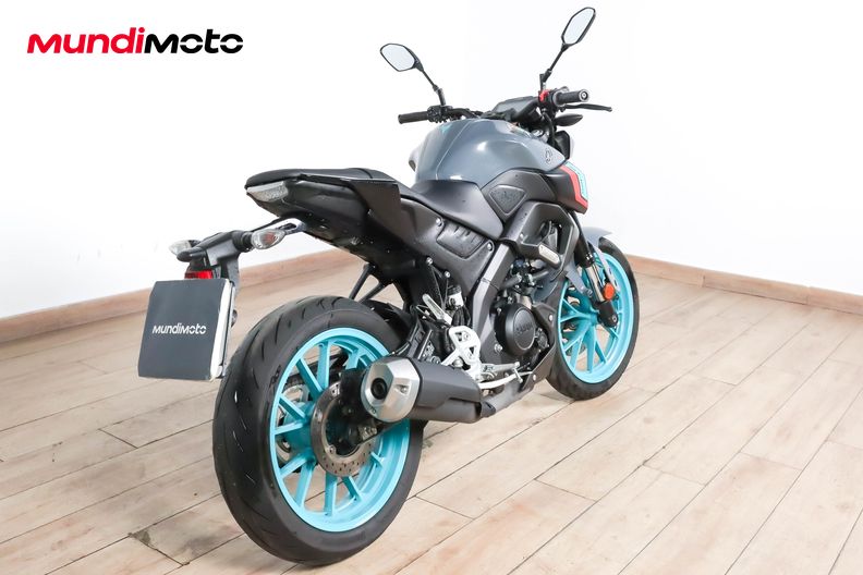 Motorbike image 2