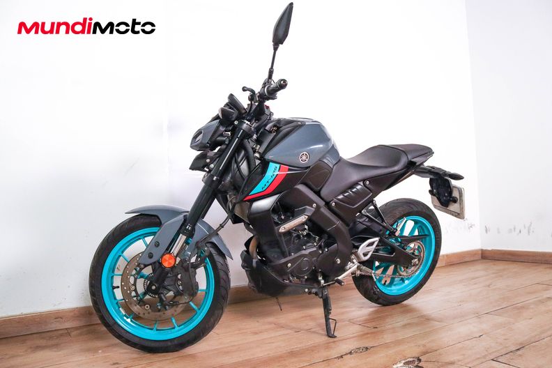 Motorbike image 7