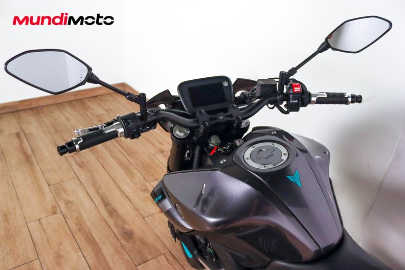 Motorbike image 10