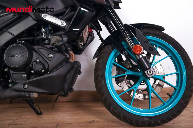 Motorbike image 12