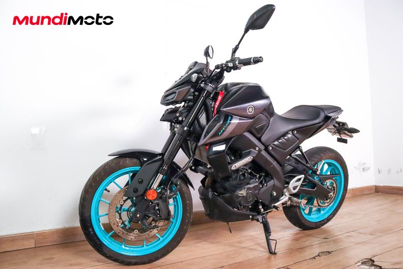 Motorbike image 7
