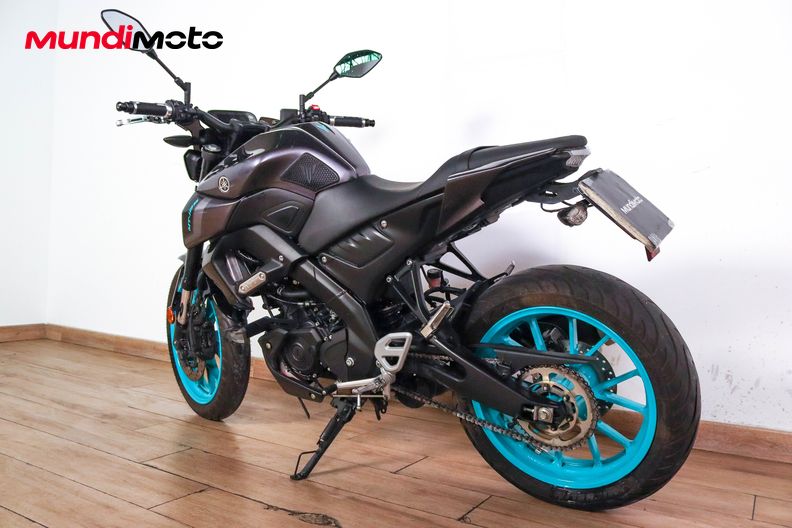 Motorbike image 6