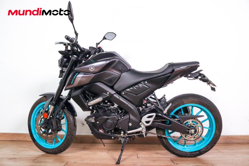 Motorbike image 5