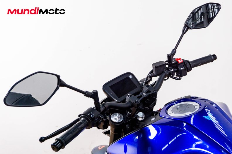 Motorbike image 10