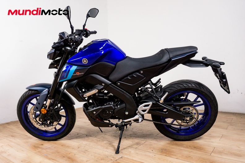 Motorbike image 5