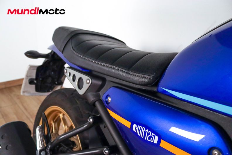 Motorbike image 13