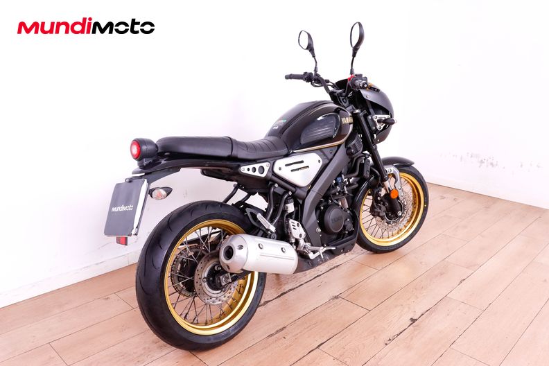 Motorbike image 2