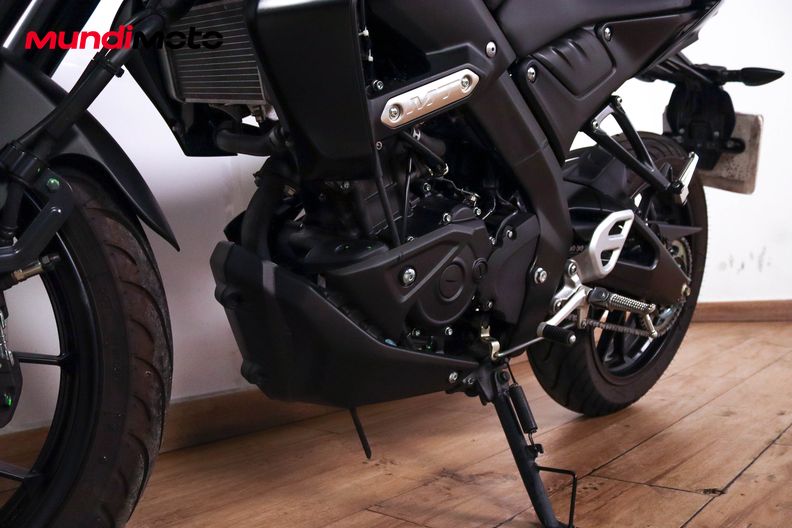 Motorbike image 8