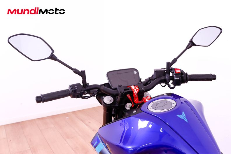 Motorbike image 10