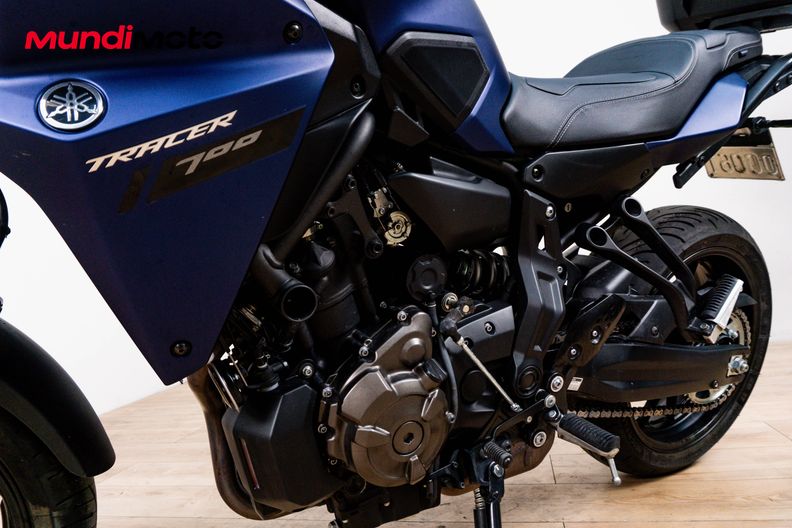 Motorbike image 9