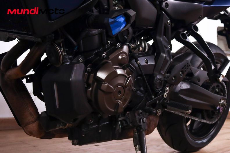 Motorbike image 8