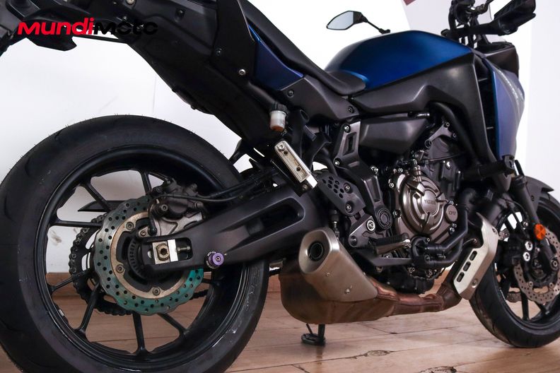 Motorbike image 3