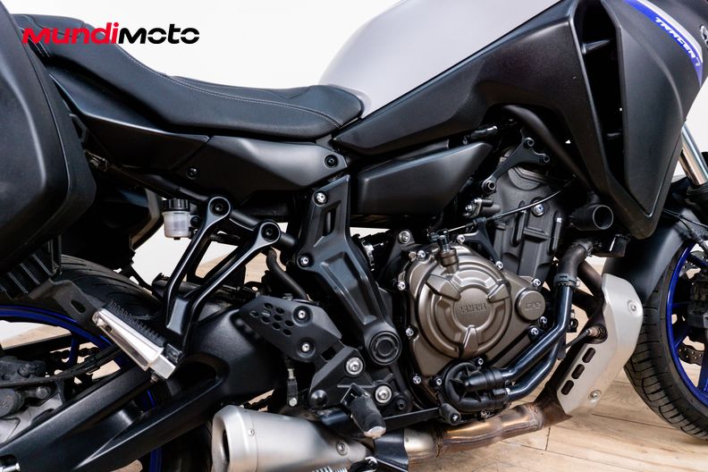 Motorbike image 3