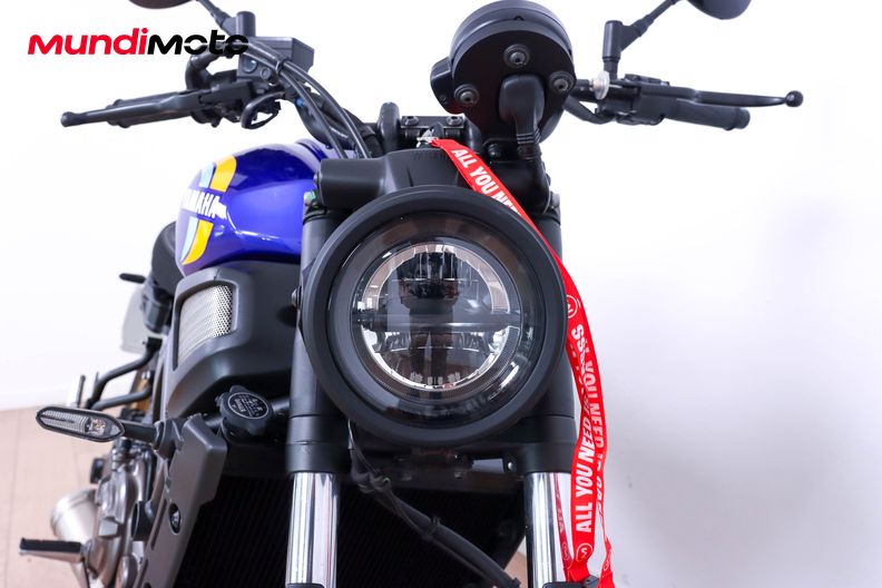 Motorbike image 4