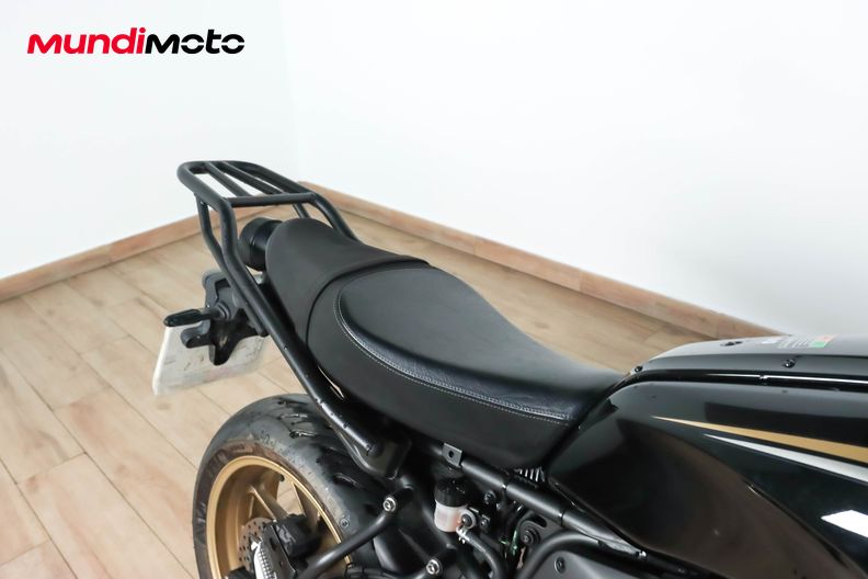 Motorbike image 13