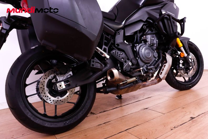 Motorbike image 3