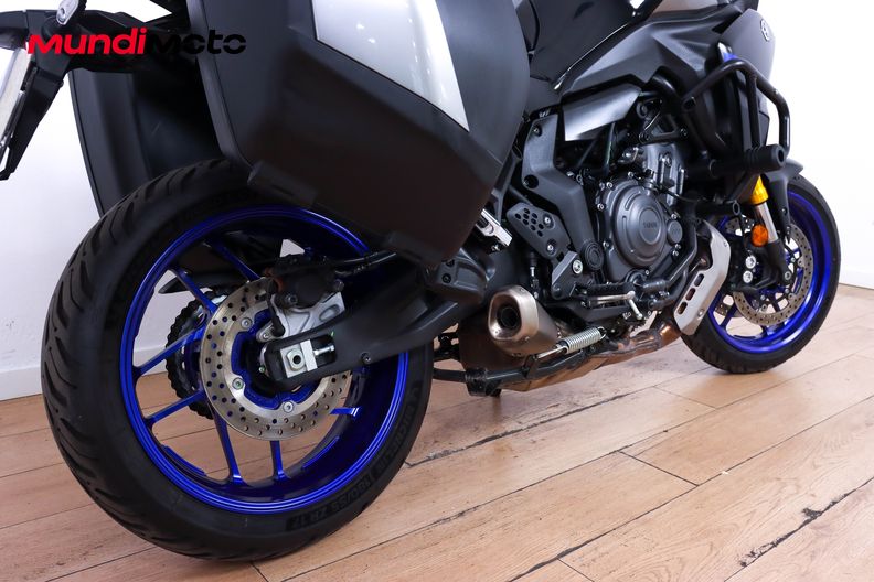 Motorbike image 3