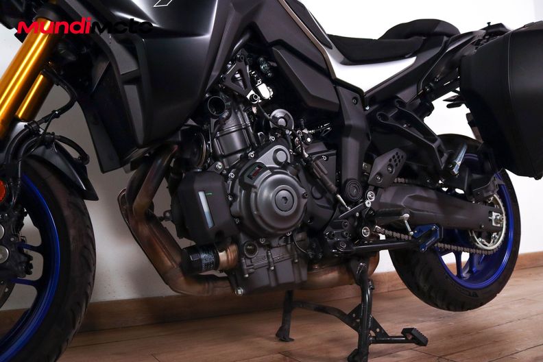 Motorbike image 8