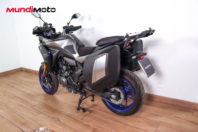 Motorbike image 6