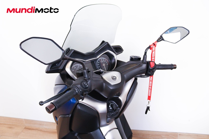 Motorbike image 10