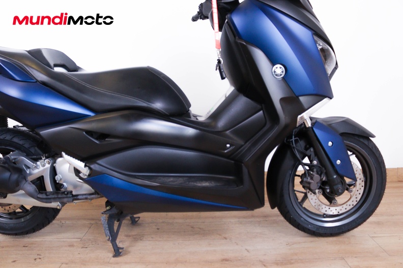 Motorbike image 12