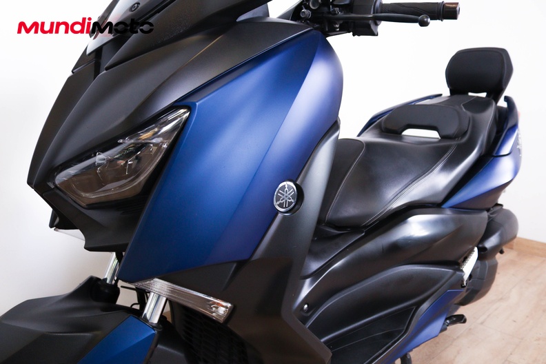 Motorbike image 8
