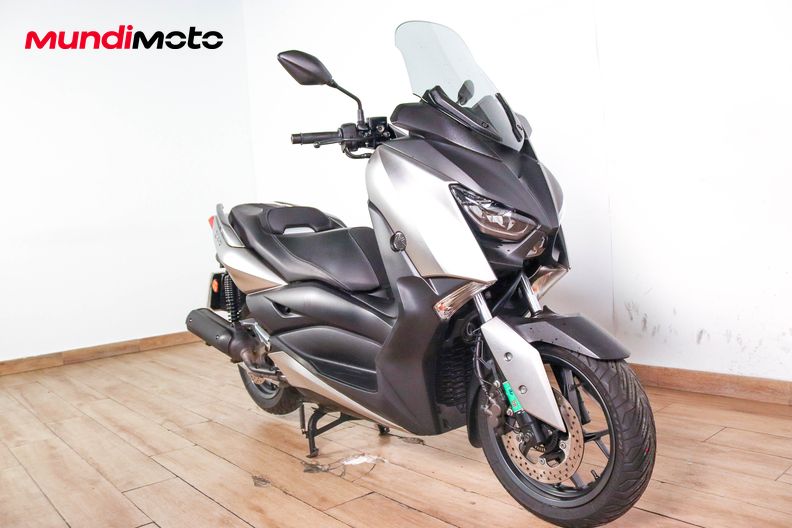 Motorbike image 1