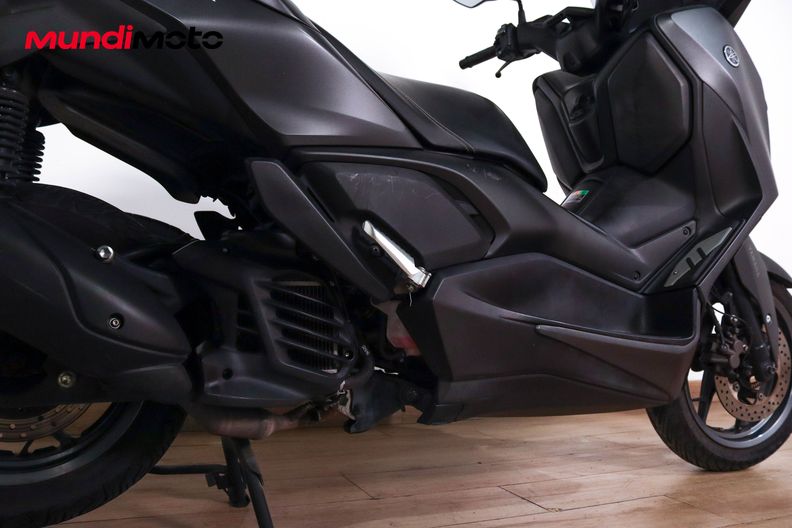 Motorbike image 3