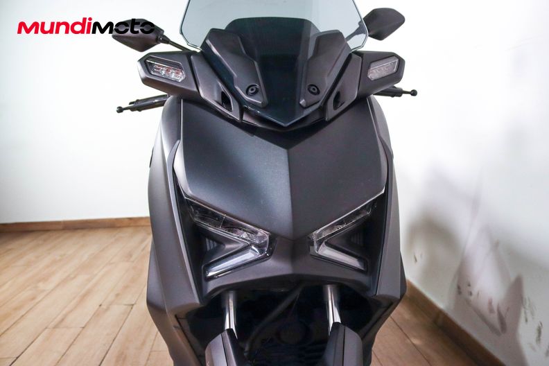 Motorbike image 4