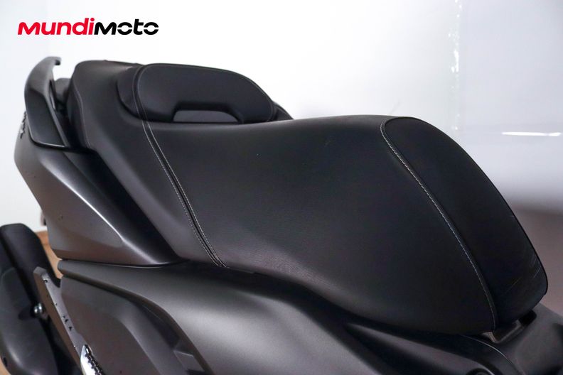 Motorbike image 12