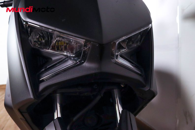 Motorbike image 4