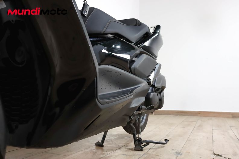 Motorbike image 8