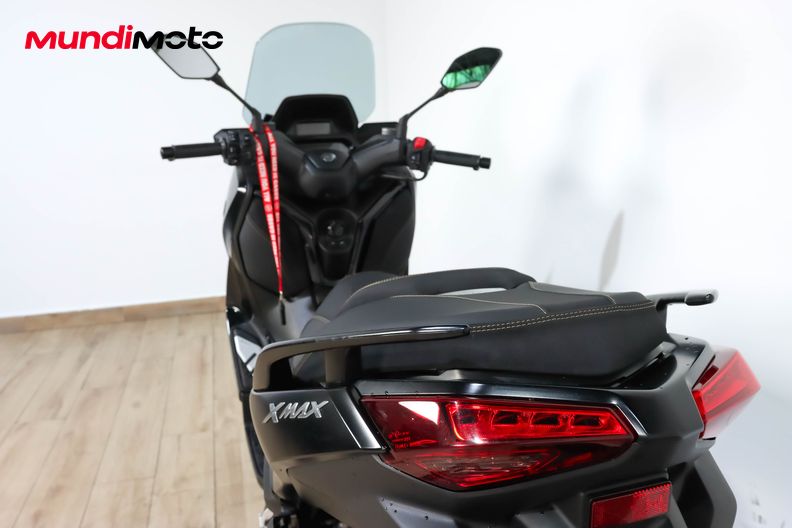 Motorbike image 9