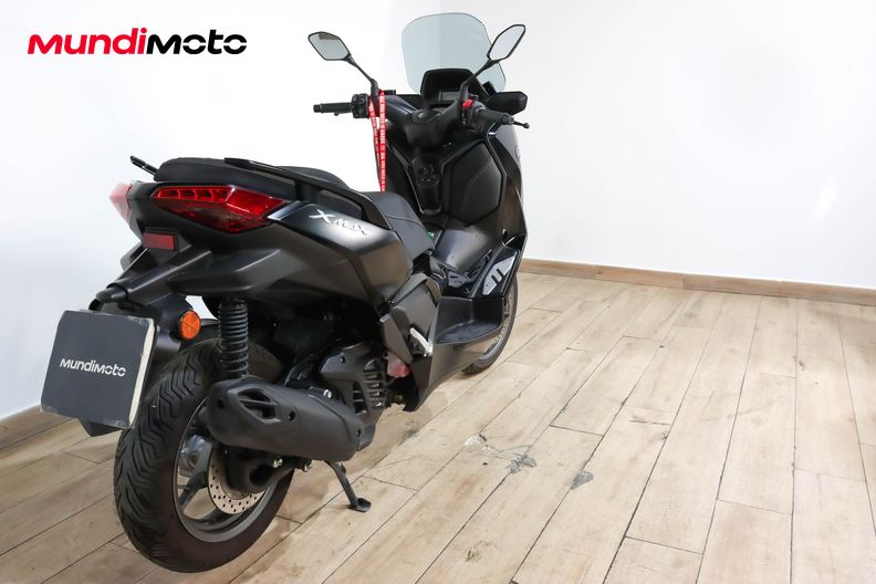 Motorbike image 2
