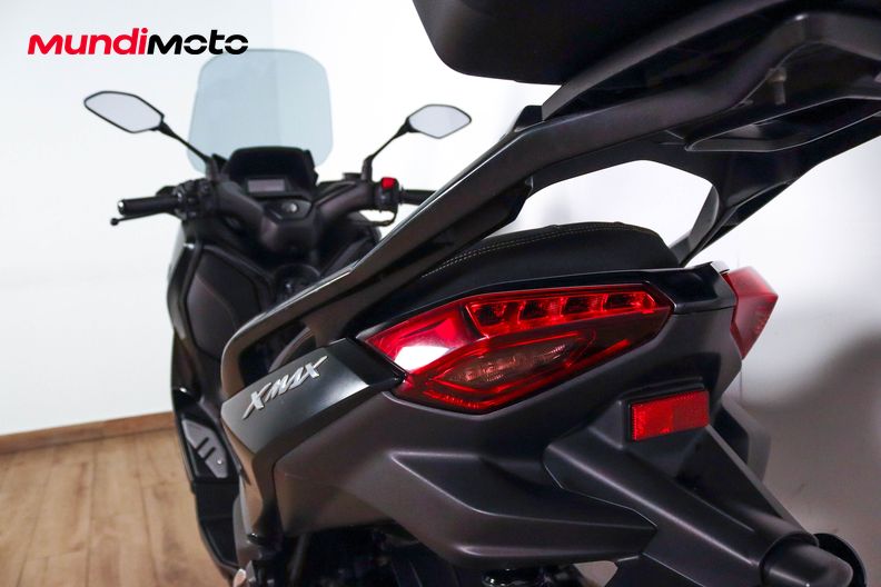 Motorbike image 9