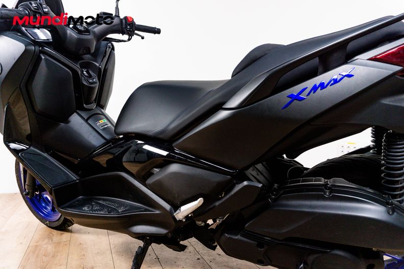 Motorbike image 8