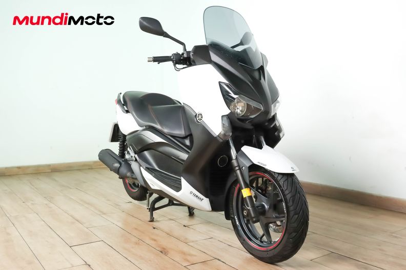 Motorbike image 1
