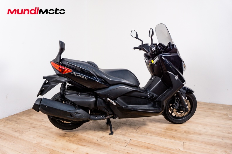Motorbike image 2