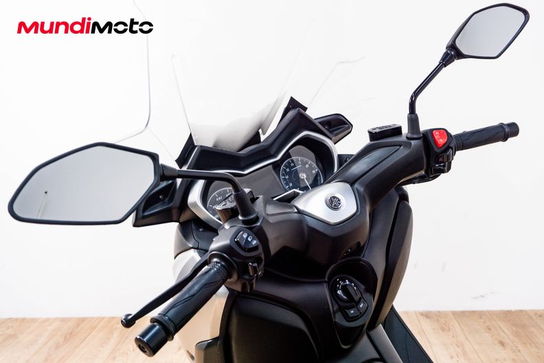 Motorbike image 10