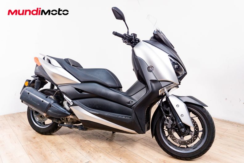 Motorbike image 1