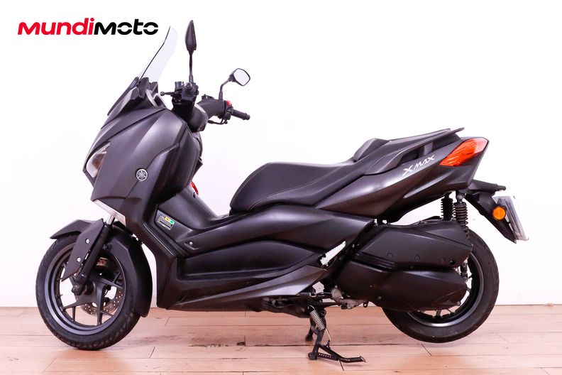 Motorbike image 5