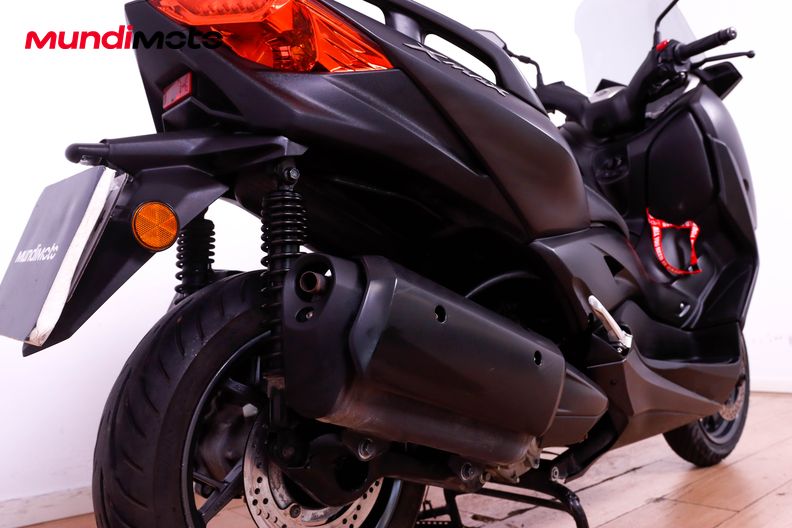 Motorbike image 3
