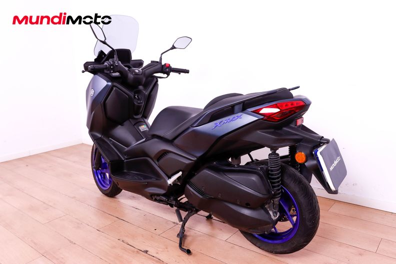 Motorbike image 6