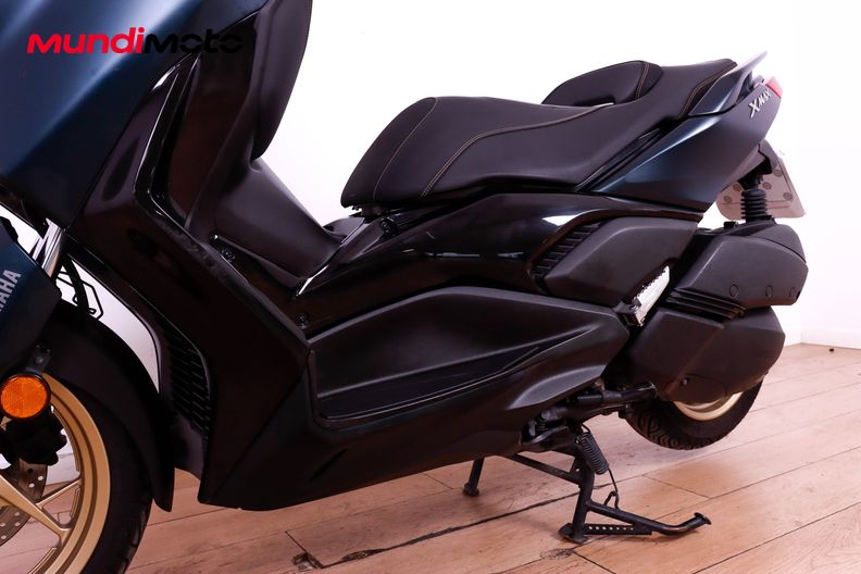 Motorbike image 8