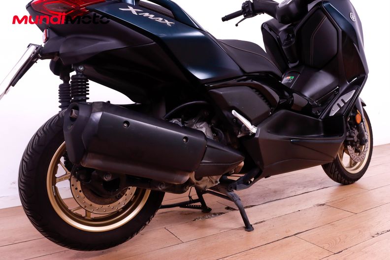 Motorbike image 3