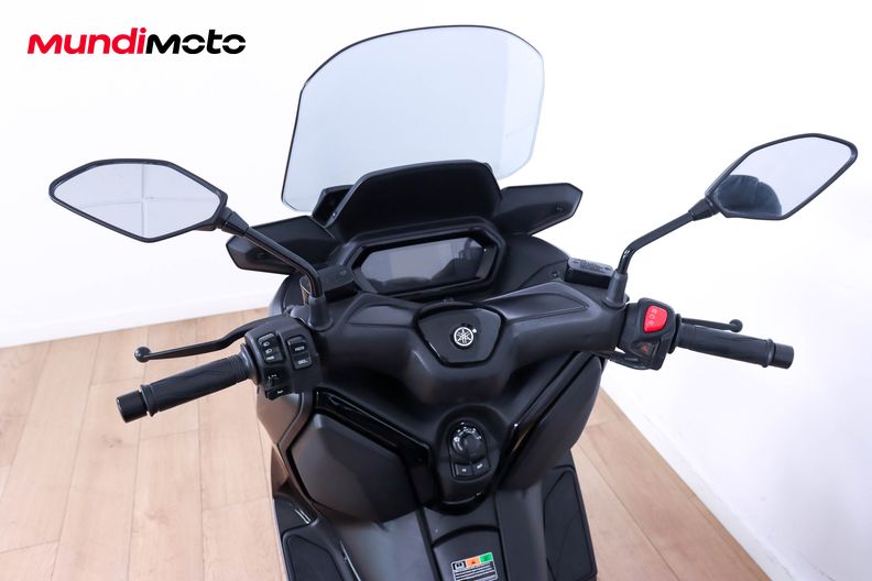 Motorbike image 10