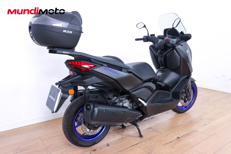Motorbike image 2