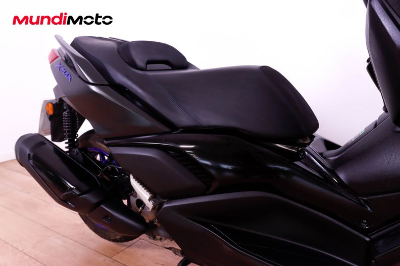 Motorbike image 13