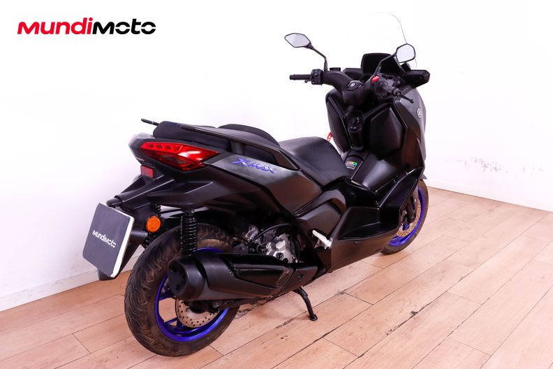 Motorbike image 2