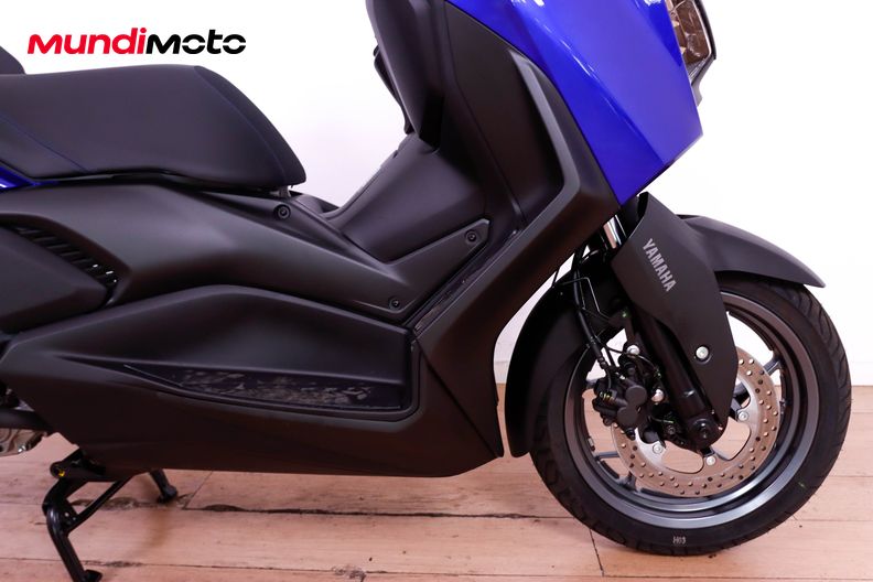 Motorbike image 12